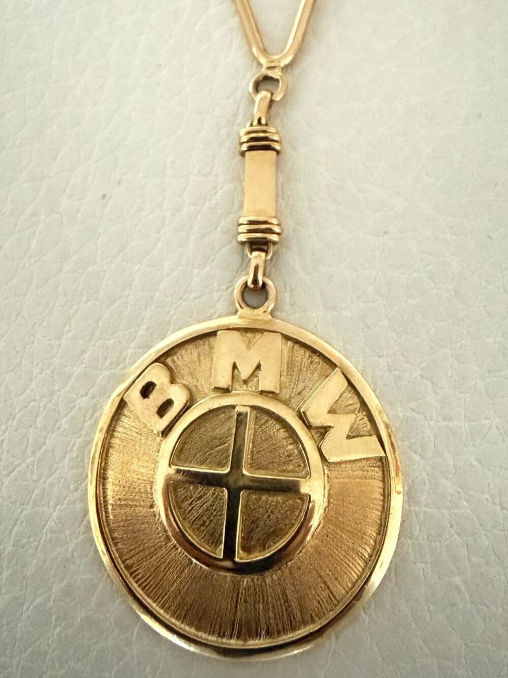 Vintage 18K Yellow Gold BMW Logo Keychain Fob 26g 4" Designer Farrokh 750